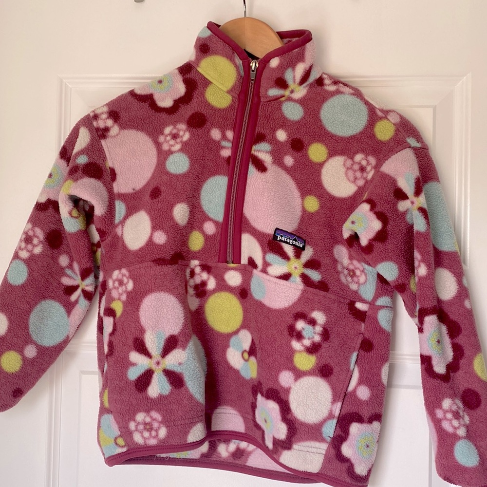 Kids Patagonia Fleece Top, Size 8